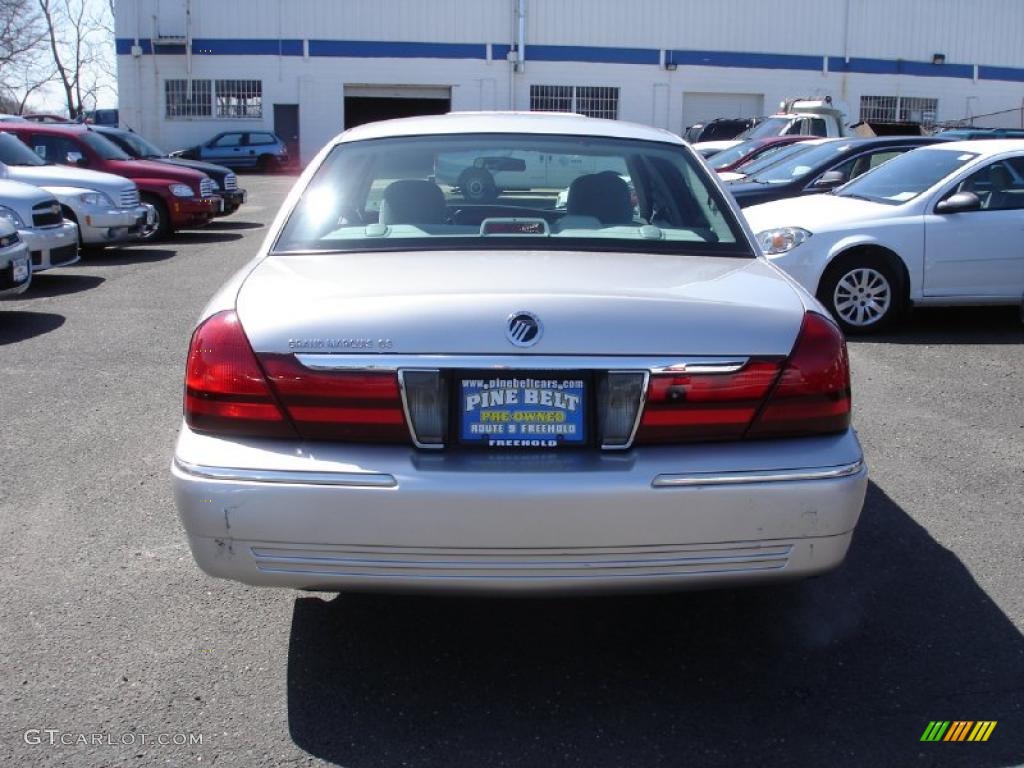 2004 Grand Marquis GS - Silver Birch Metallic / Light Flint photo #6