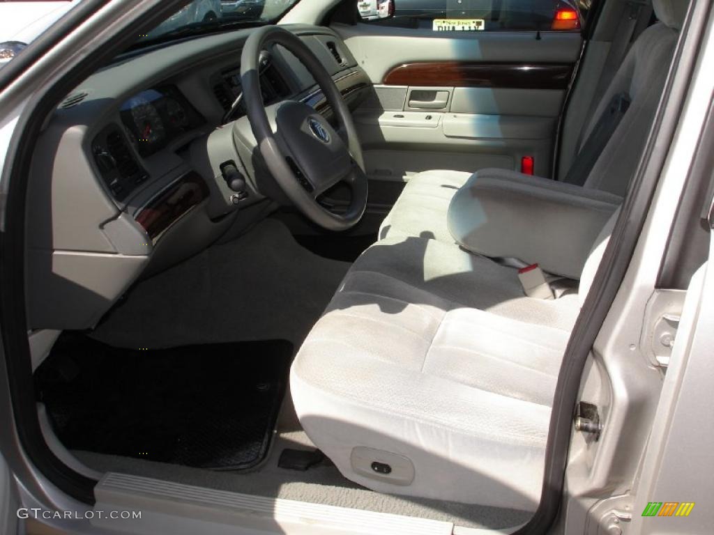 2004 Grand Marquis GS - Silver Birch Metallic / Light Flint photo #10