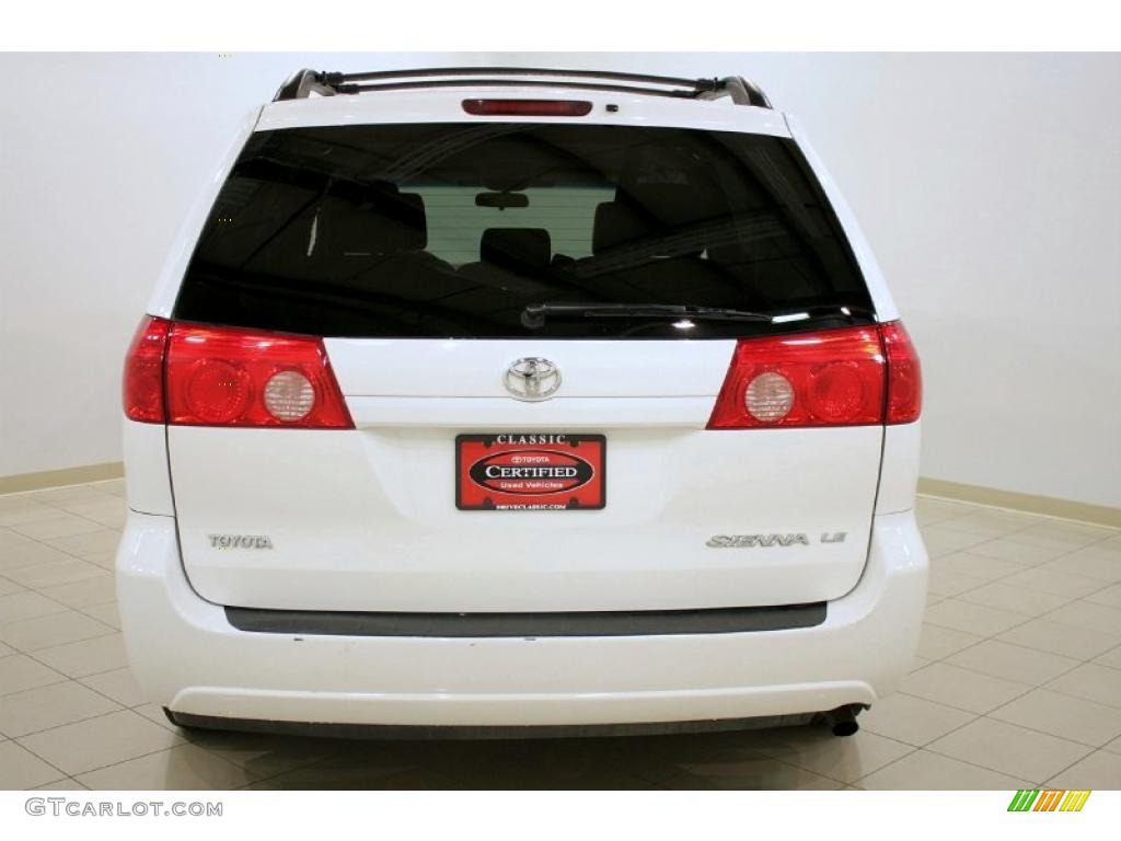 2009 Sienna LE - Super White / Taupe photo #6