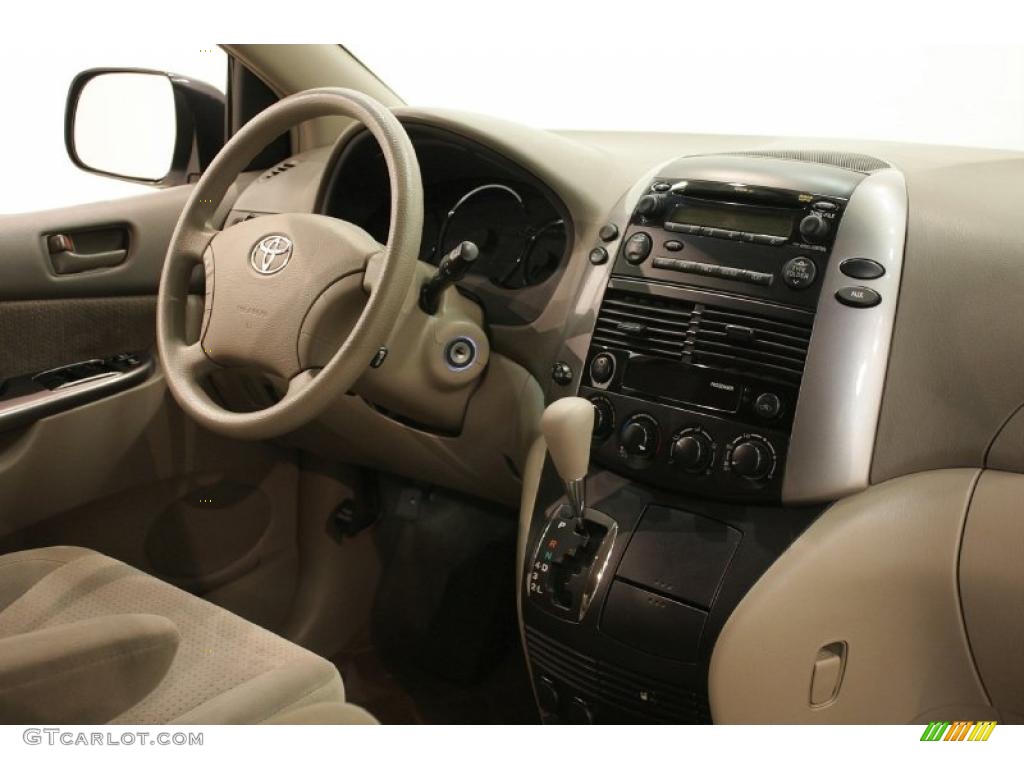 2009 Sienna LE - Super White / Taupe photo #15