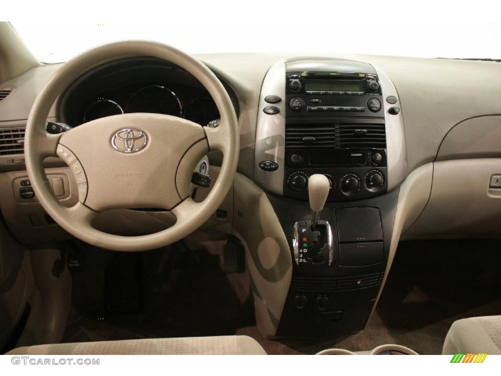 2009 Sienna LE - Super White / Taupe photo #20