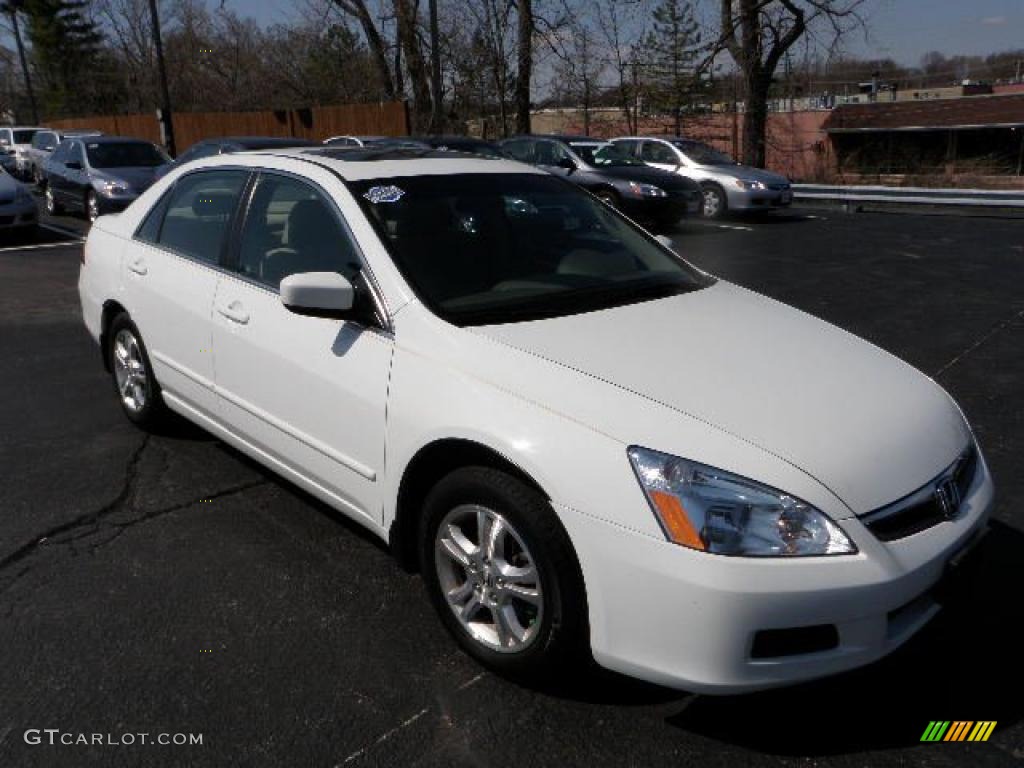 2007 Accord EX Sedan - Taffeta White / Ivory photo #6