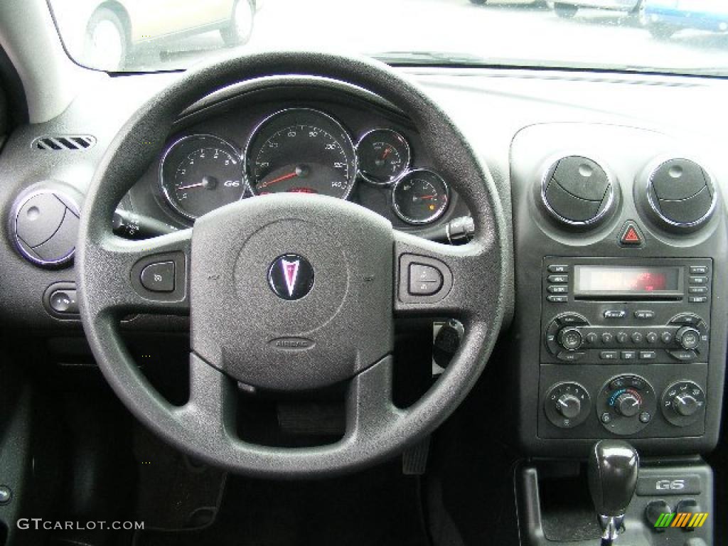 2005 G6 Sedan - Sport Red Metallic / Ebony photo #15