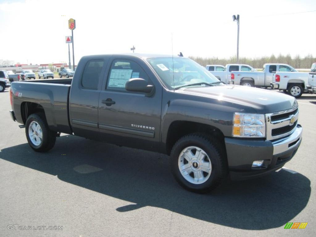 2010 Silverado 1500 LT Extended Cab 4x4 - Taupe Gray Metallic / Ebony photo #3