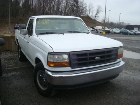 1994 Ford F250 XL Regular Cab Data, Info and Specs