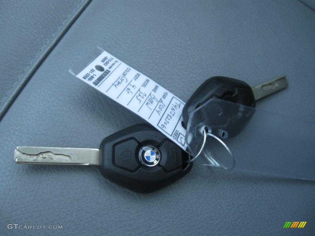 2004 3 Series 325i Sedan - Silver Grey Metallic / Grey photo #20