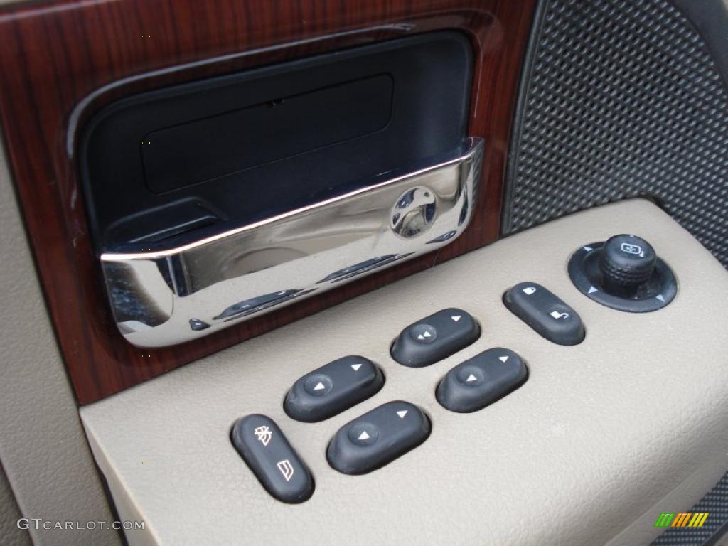 2005 F150 Lariat SuperCrew - Medium Wedgewood Blue Metallic / Tan photo #13