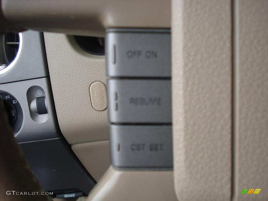 2005 F150 Lariat SuperCrew - Medium Wedgewood Blue Metallic / Tan photo #18