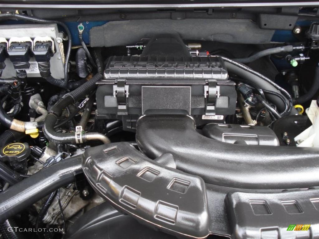 2005 F150 Lariat SuperCrew - Medium Wedgewood Blue Metallic / Tan photo #20
