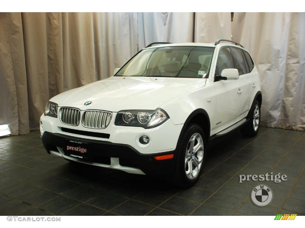 Alpine White BMW X3