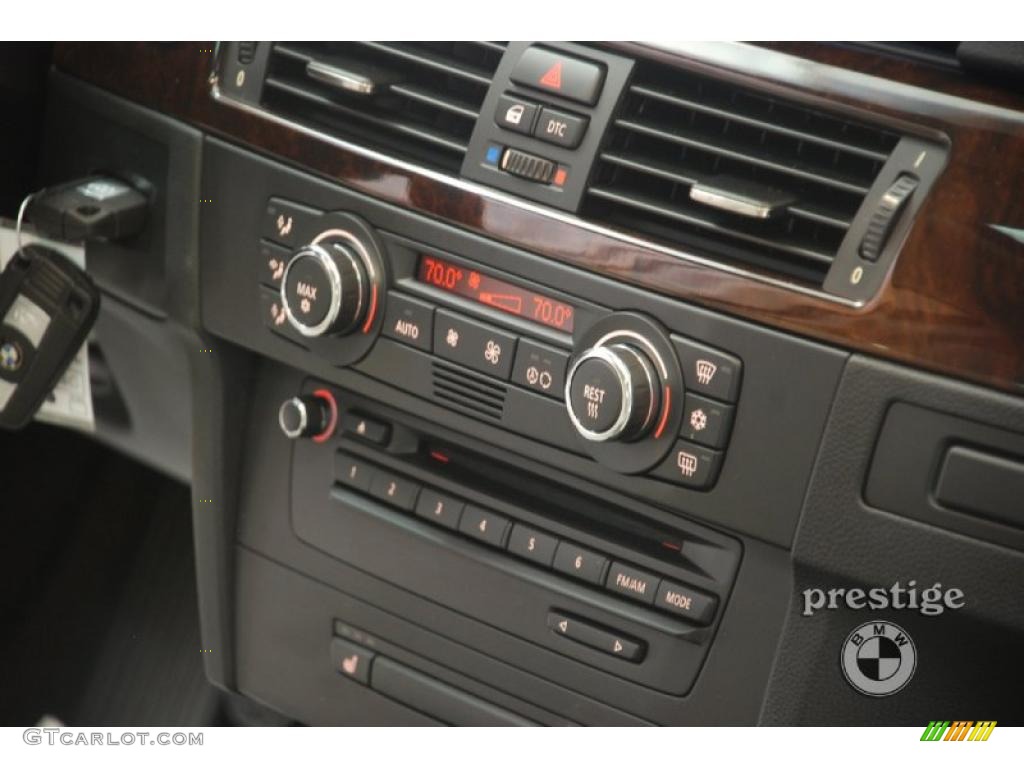 2009 3 Series 328i Coupe - Alpine White / Oyster Dakota Leather photo #17