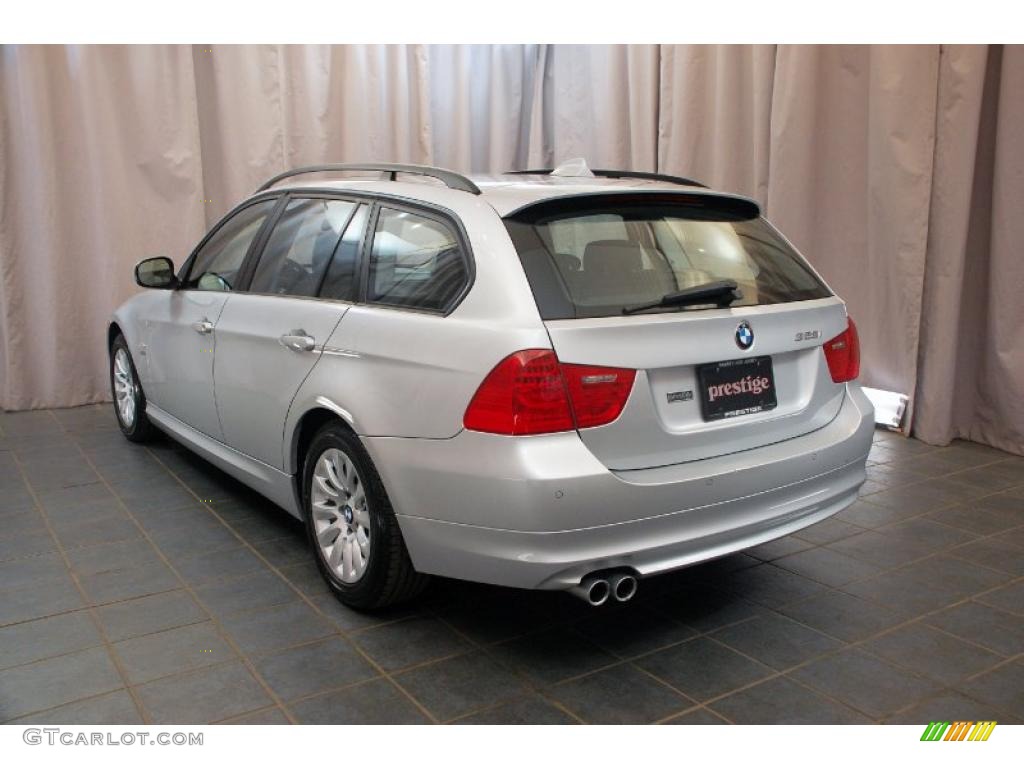 2009 3 Series 328xi Sport Wagon - Titanium Silver Metallic / Black photo #4