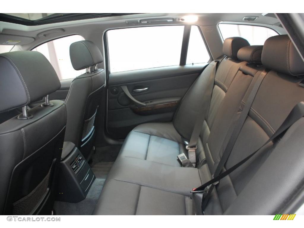 2009 3 Series 328xi Sport Wagon - Titanium Silver Metallic / Black photo #10