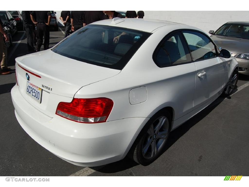 2008 1 Series 128i Coupe - Alpine White / Black photo #3