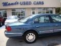 2001 Pearl Blue Metallic Lincoln Continental   photo #36