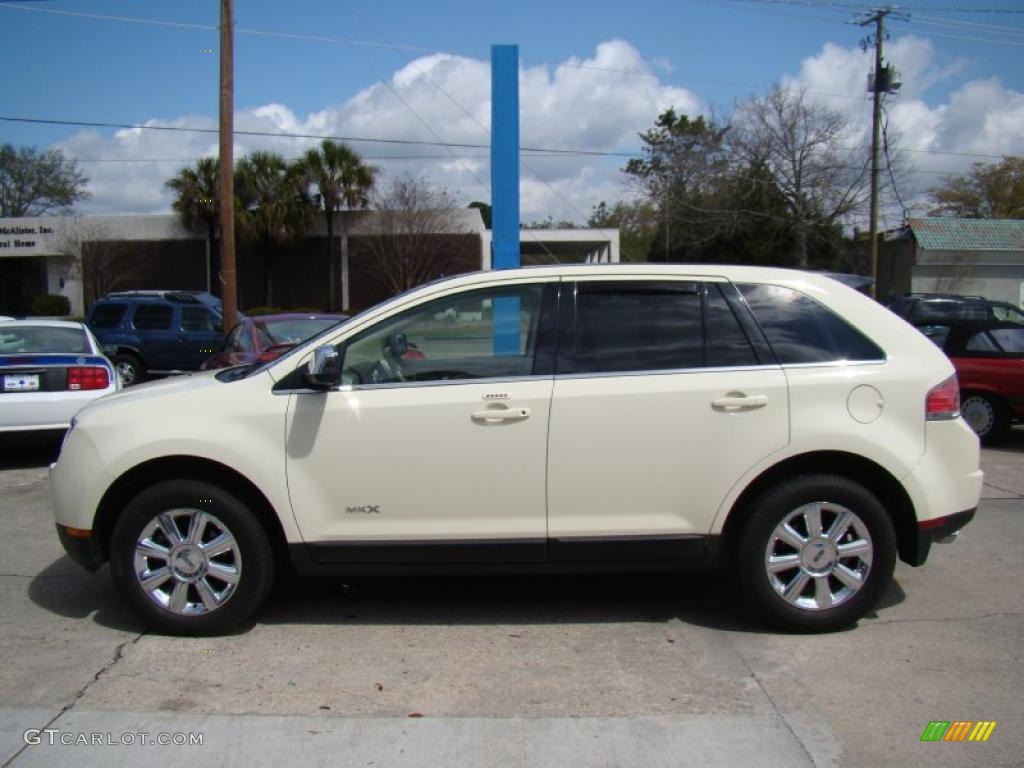 Creme Brulee Metallic 2007 Lincoln MKX Standard MKX Model Exterior Photo #27795709