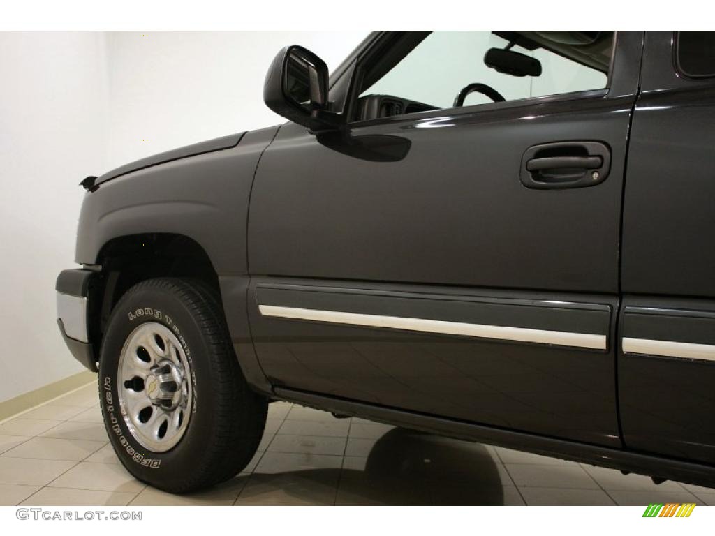 2005 Silverado 1500 LS Extended Cab 4x4 - Dark Gray Metallic / Dark Charcoal photo #21
