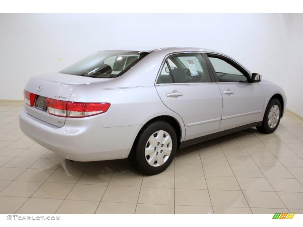 2003 Accord LX Sedan - Satin Silver Metallic / Black photo #7