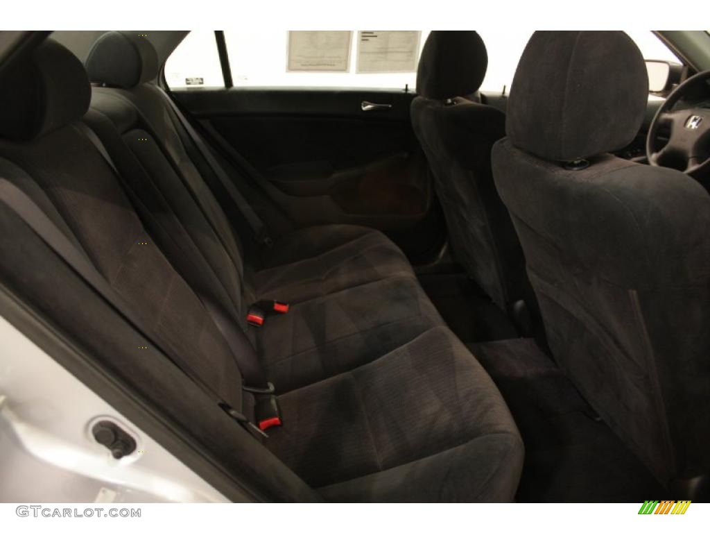 2003 Accord LX Sedan - Satin Silver Metallic / Black photo #18