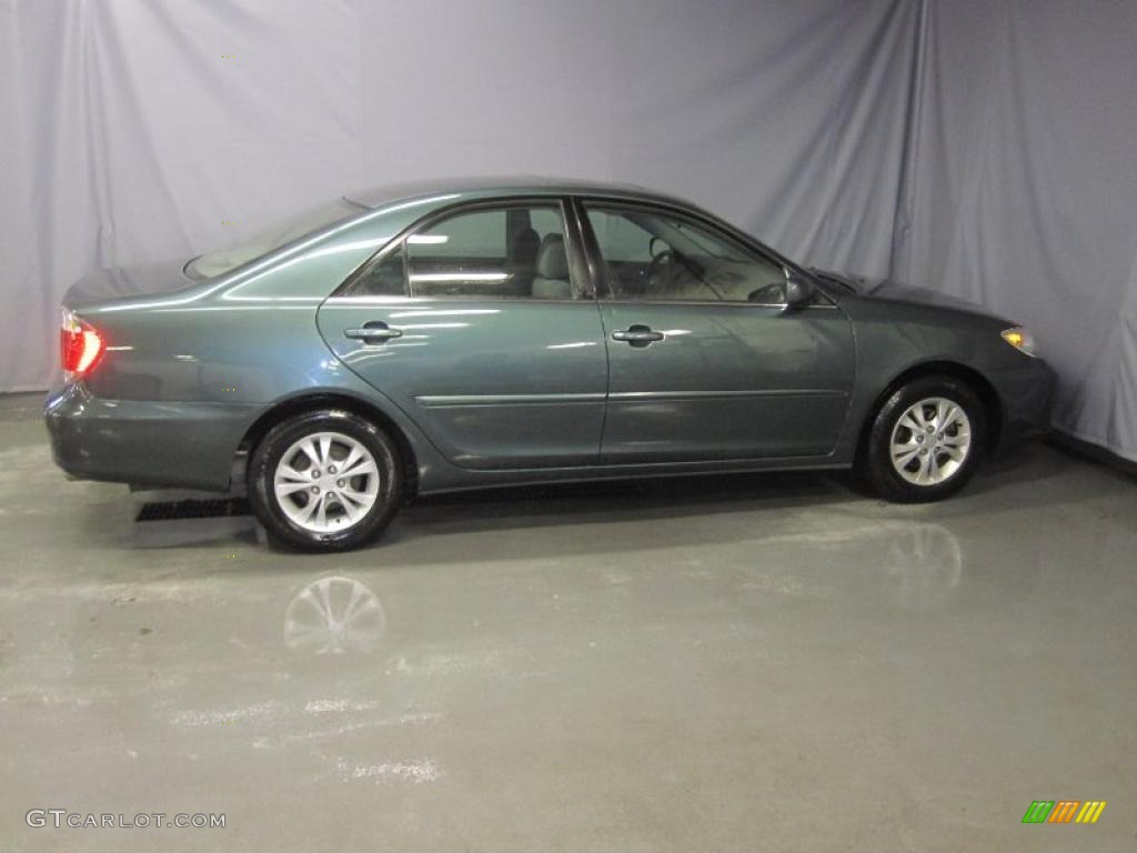 2006 Camry LE - Aspen Green Pearl / Stone Gray photo #4