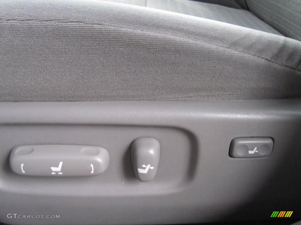 2006 Camry LE - Aspen Green Pearl / Stone Gray photo #9