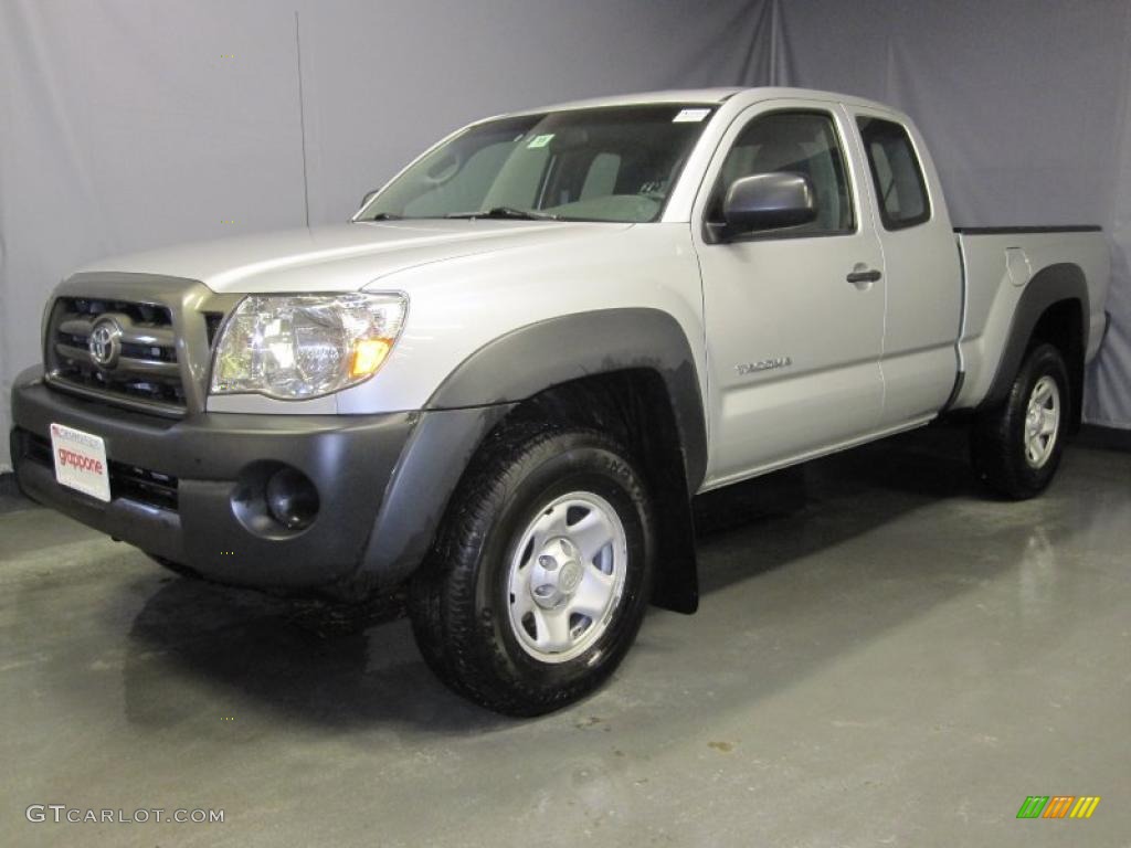 2009 Tacoma Access Cab 4x4 - Silver Streak Mica / Graphite Gray photo #1