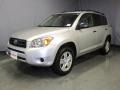 Classic Silver Metallic - RAV4 4WD Photo No. 1
