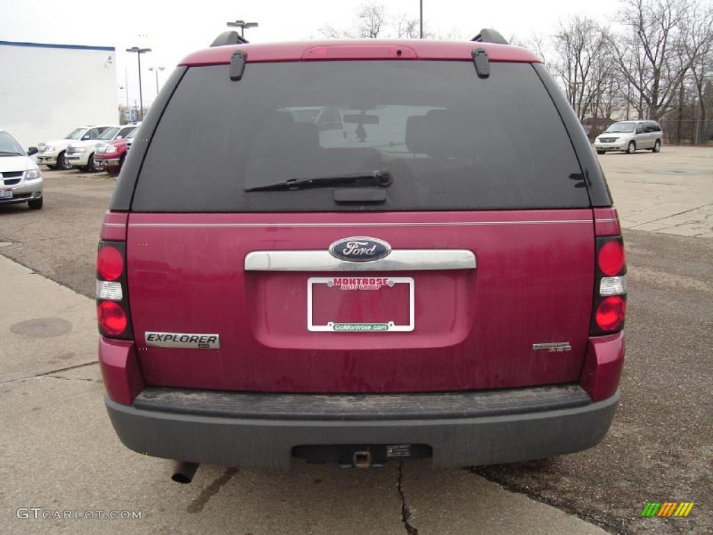 2006 Explorer XLT 4x4 - Redfire Metallic / Stone photo #4