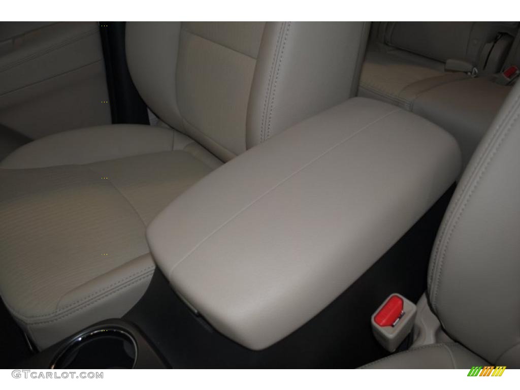 2011 Sorento EX - White Sand Beige / Beige photo #46