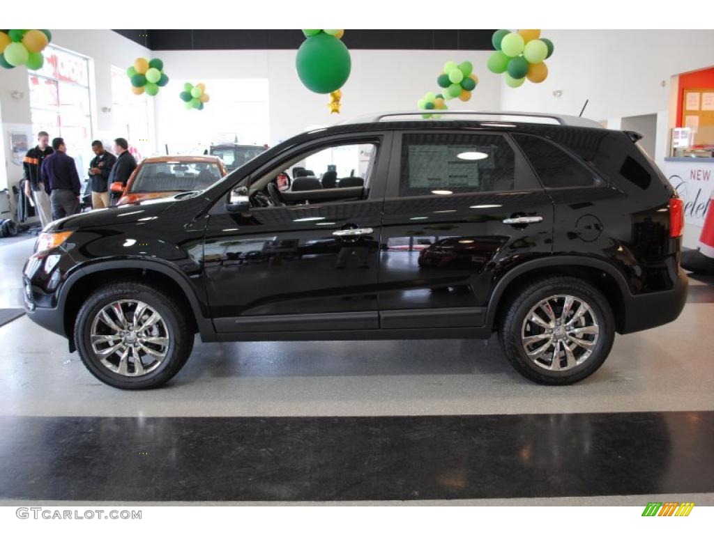 2011 Sorento EX V6 - Ebony Black / Beige photo #4