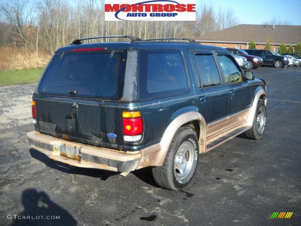 1996 Explorer XLT 4x4 - Medium Willow Green Metallic / Beige photo #3