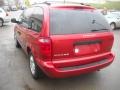 Inferno Red Tinted Pearl - Caravan SE Photo No. 4