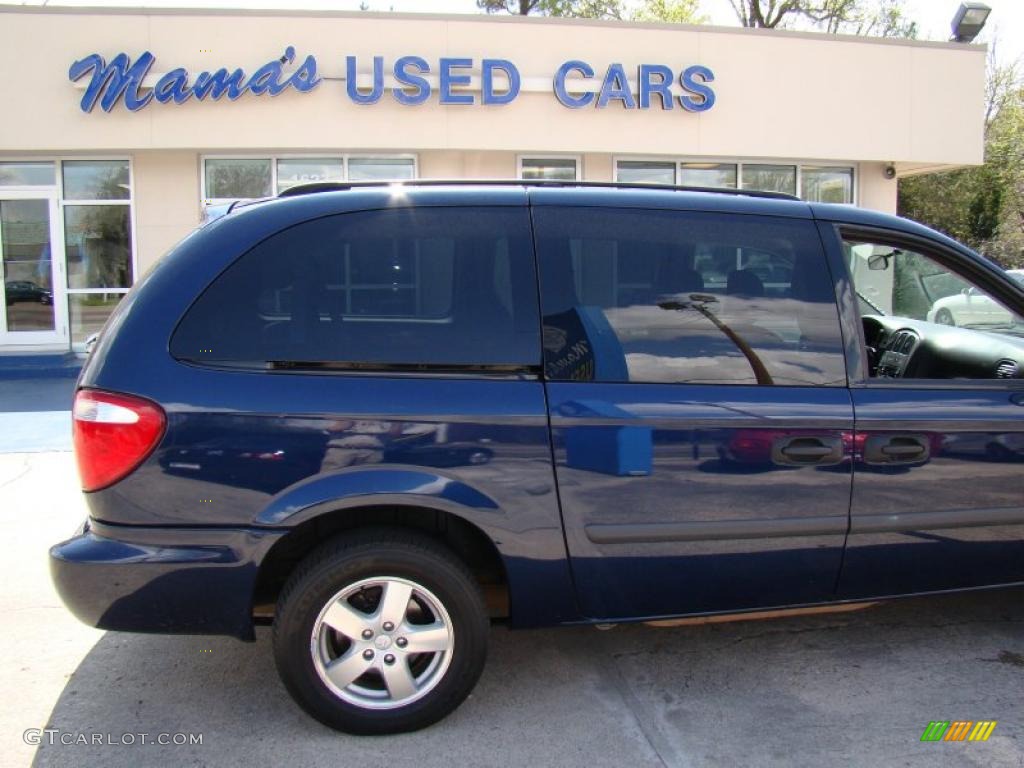 2006 Grand Caravan SE - Butane Blue Pearl / Medium Slate Gray photo #37