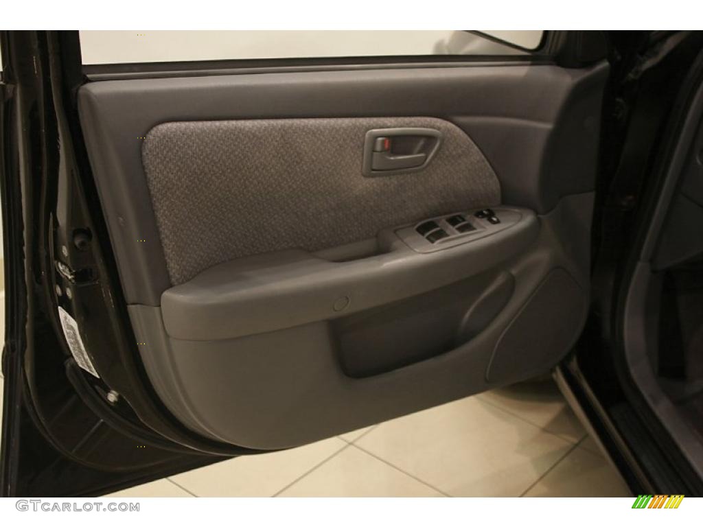2000 Camry LE - Black / Gray photo #8