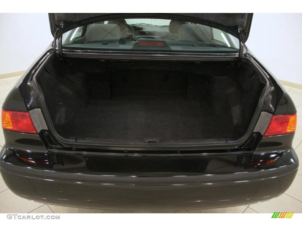 2000 Camry LE - Black / Gray photo #22