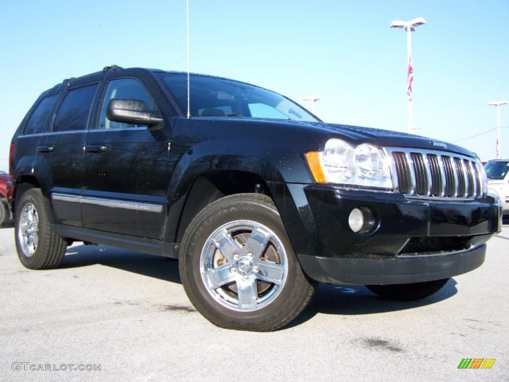 2007 Grand Cherokee Limited 4x4 - Black / Medium Slate Gray photo #1