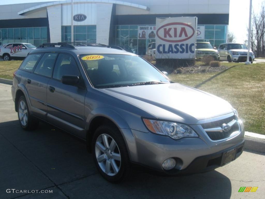 2009 Outback 2.5i Special Edition Wagon - Quartz Silver Metallic / Off Black photo #1