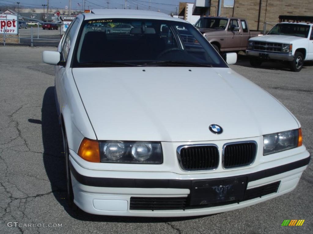 1997 3 Series 318ti Coupe - Alpine White / Black photo #3