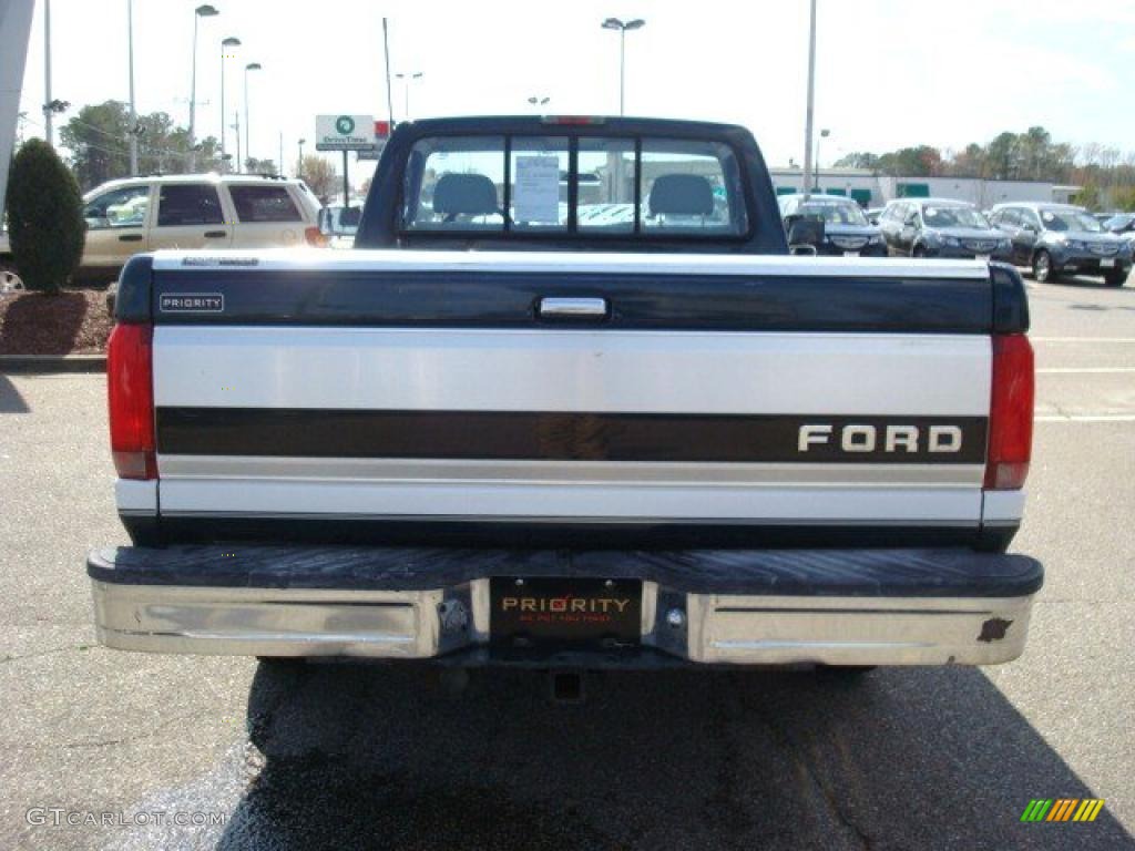 1995 F150 XL Regular Cab - Oxford White / Gray photo #5