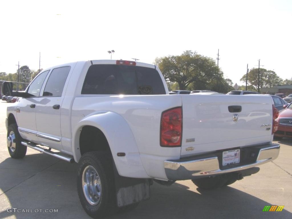 2008 Ram 3500 Laramie Mega Cab 4x4 Dually - Bright White / Khaki photo #3