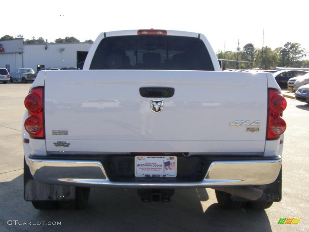 2008 Ram 3500 Laramie Mega Cab 4x4 Dually - Bright White / Khaki photo #4