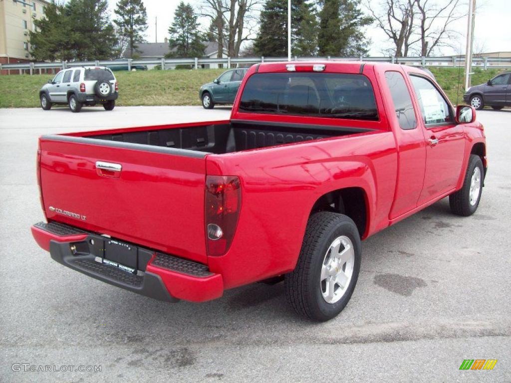 2010 Colorado LT Extended Cab - Victory Red / Ebony/Light Cashmere photo #3