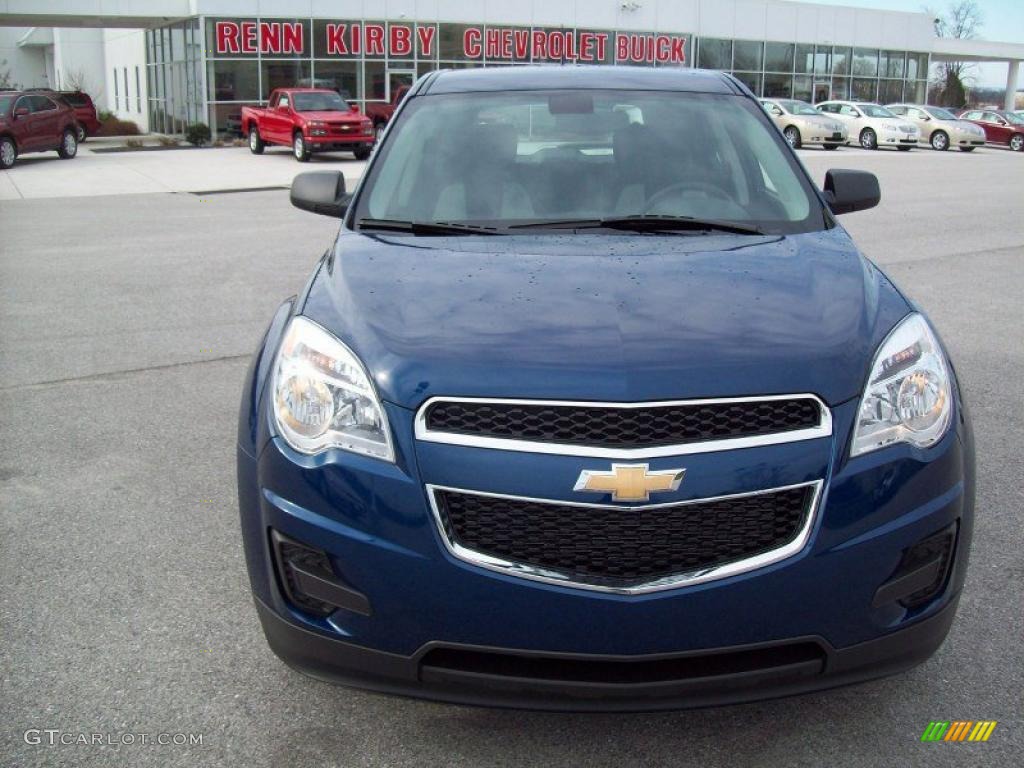 2010 Equinox LS - Navy Blue Metallic / Jet Black/Light Titanium photo #11