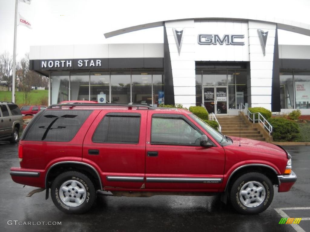 1998 Apple Red Chevrolet Blazer LS 4x4 #27804780 | GTCarLot.com - Car Color  Galleries