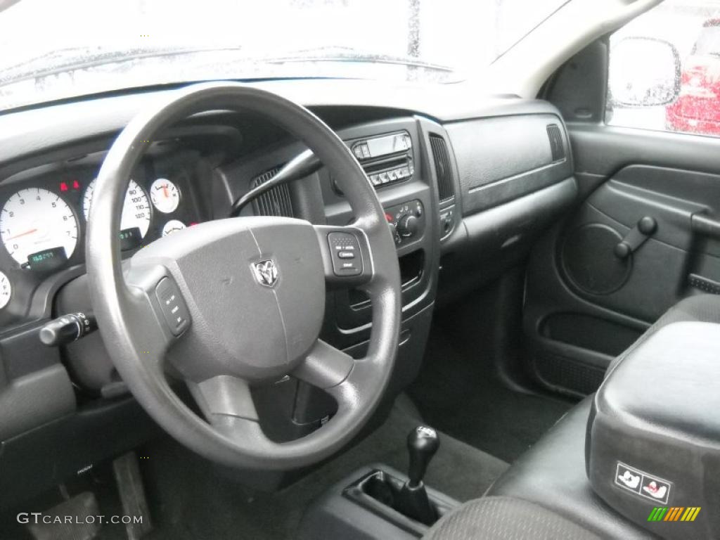 2004 Ram 1500 SLT Regular Cab 4x4 - Light Almond Pearl / Dark Slate Gray photo #14