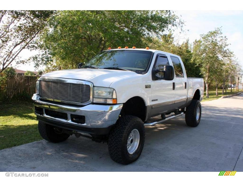 2002 F250 Super Duty Lariat Crew Cab 4x4 - Oxford White / Medium Parchment photo #1