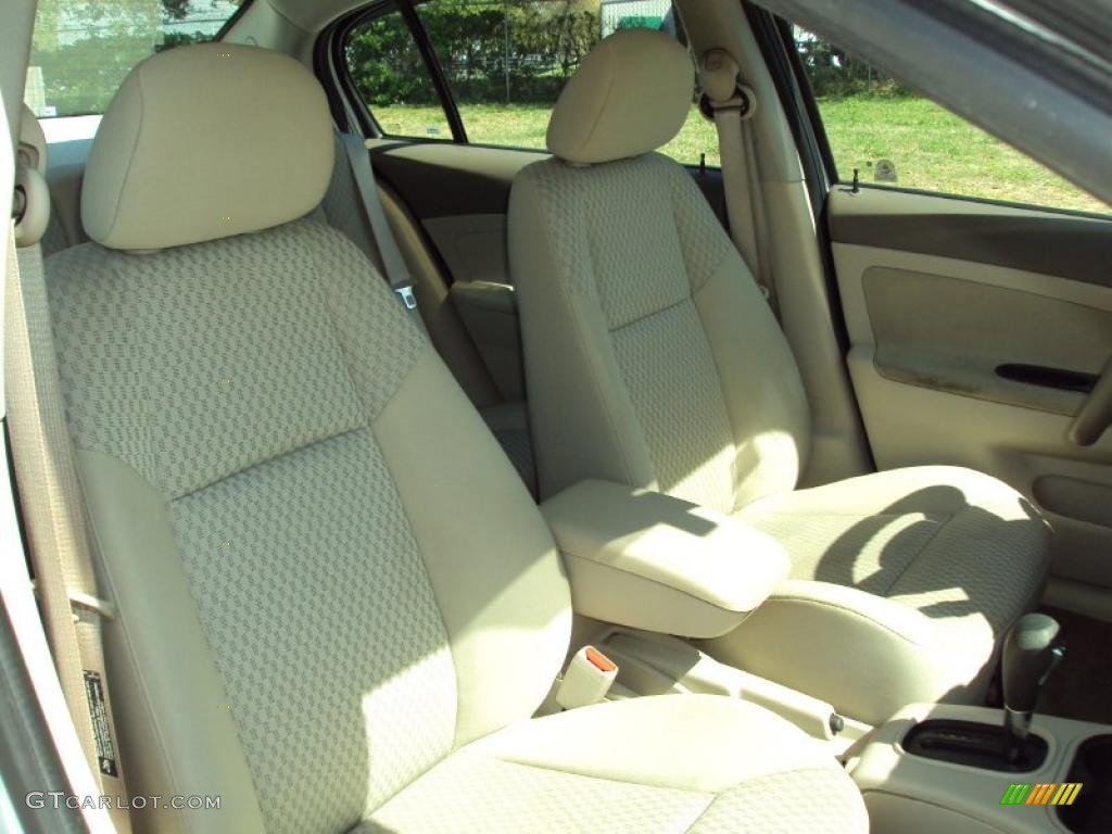 2005 Cobalt LS Sedan - Summit White / Neutral Beige photo #12