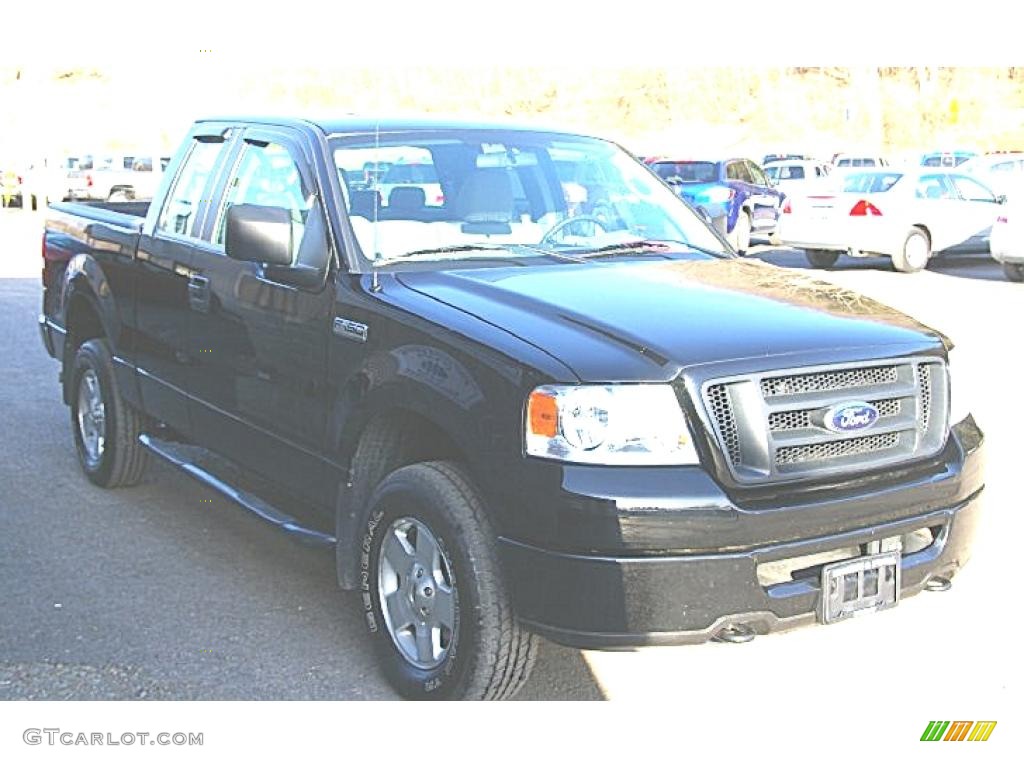 2006 F150 STX SuperCab 4x4 - Black / Medium/Dark Flint photo #14