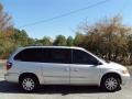 Bright Silver Metallic - Town & Country LXi Photo No. 10