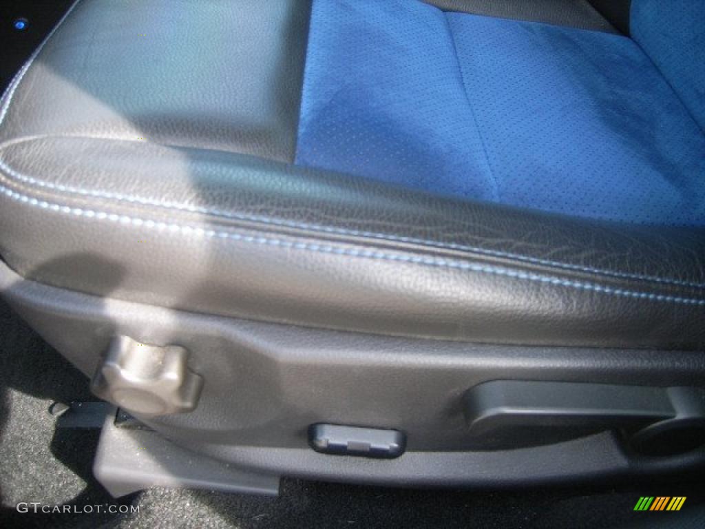 2009 Fusion SE V6 Blue Suede - Sport Blue Metallic / Alcantara Blue Suede/Charcoal Black Leather photo #23